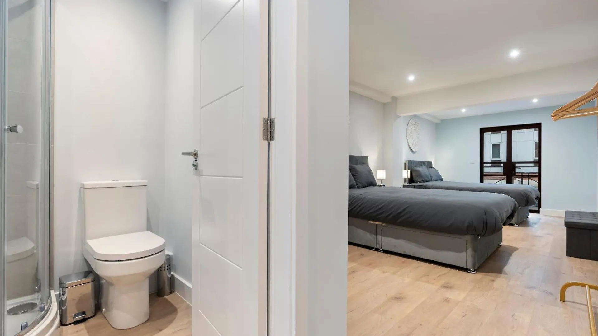 Camila'S Penthouse Central Stay Nottingham 0*,