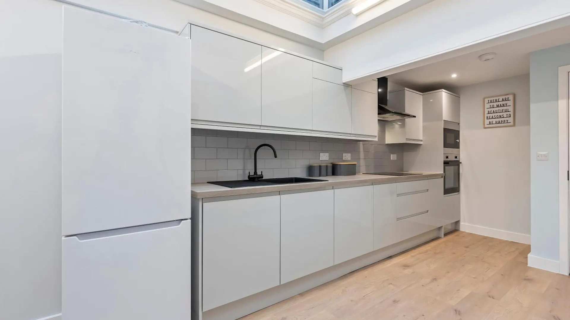 Camila'S Penthouse Central Stay Nottingham 0*,