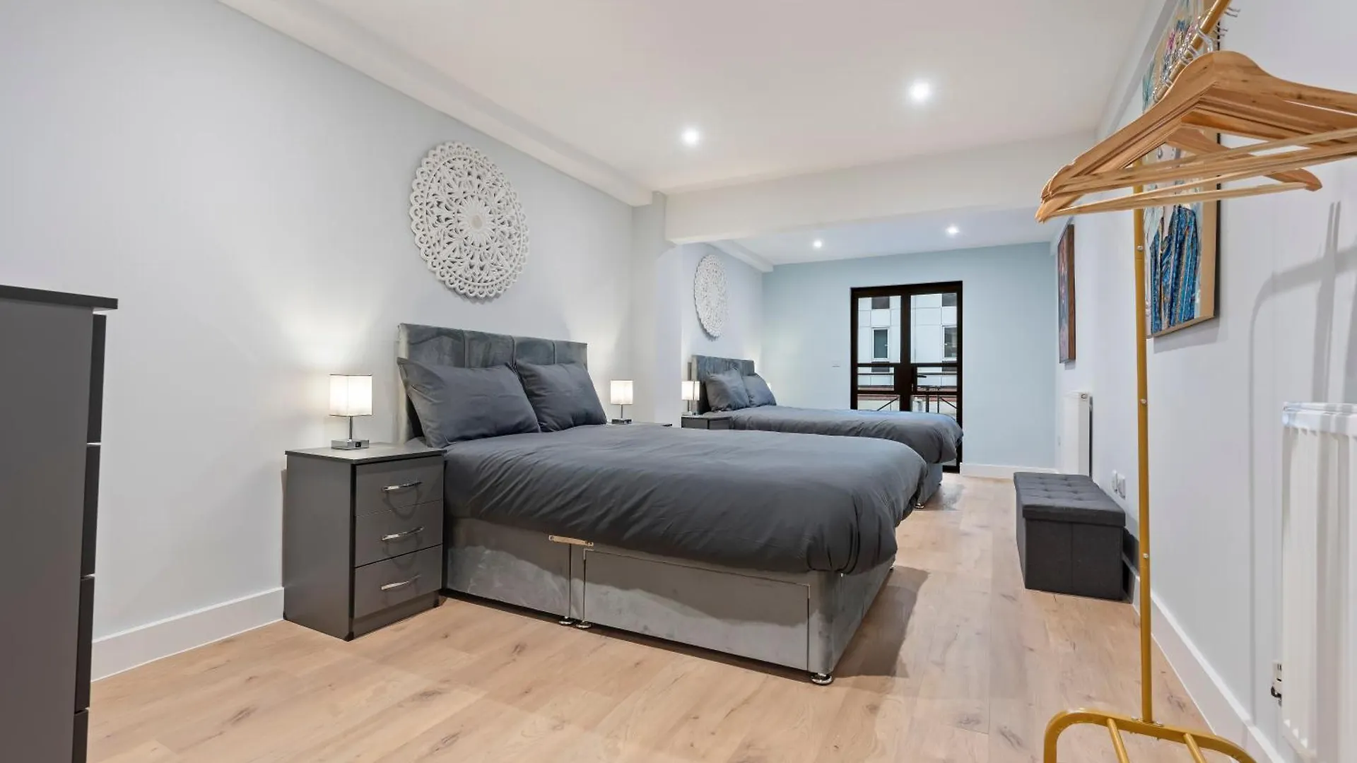 Camila'S Penthouse Central Stay Nottingham 0*,  United Kingdom