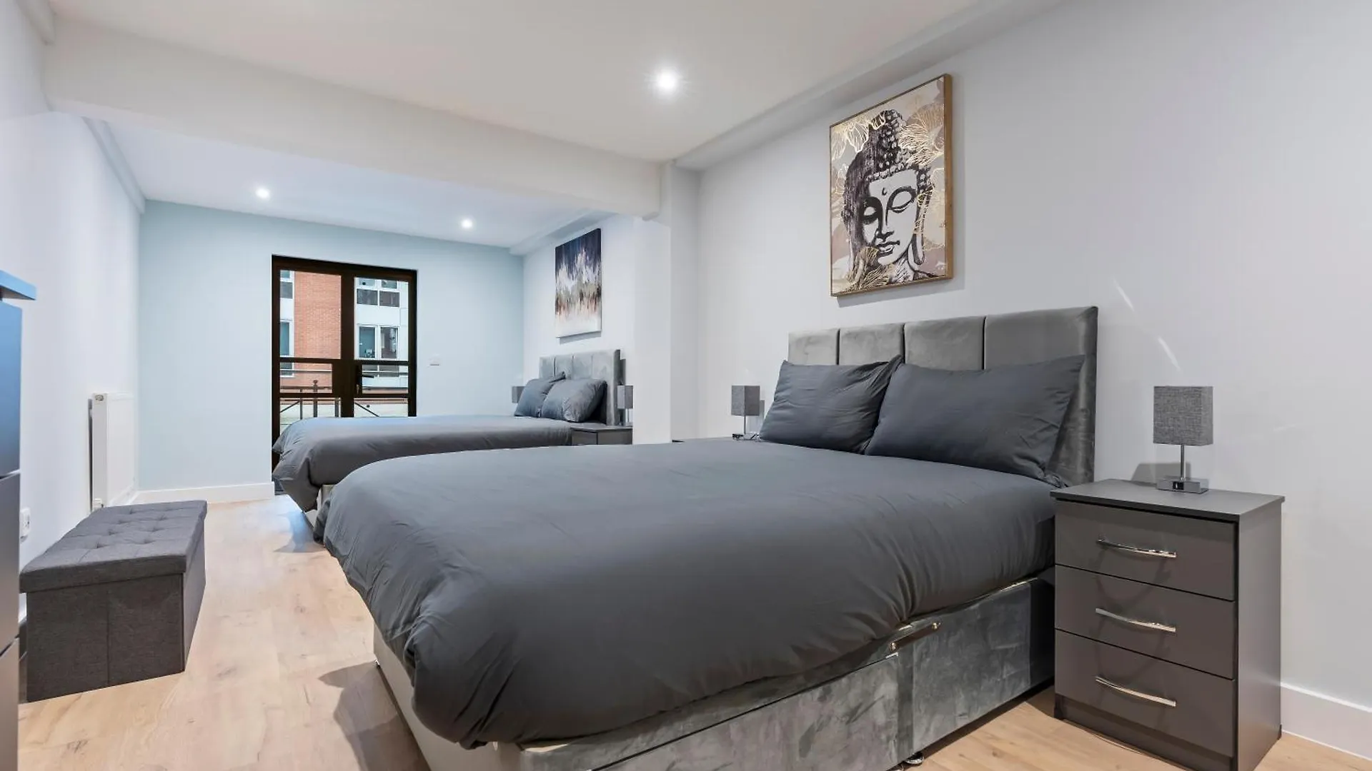 Camila'S Penthouse Central Stay Nottingham